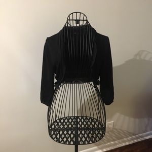 Black Quarter Sleeve Sweater